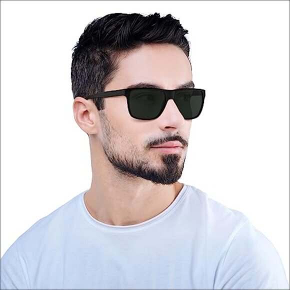 Plastic Sunglasses with Square Frame and UV Protection